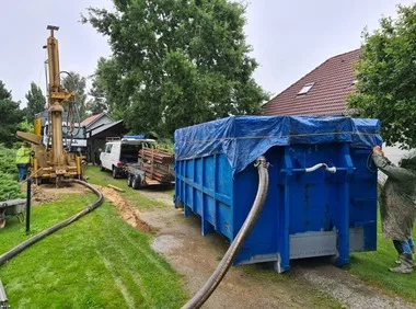 Vrt pro tepelné čerpadlo s vrtnou technologií