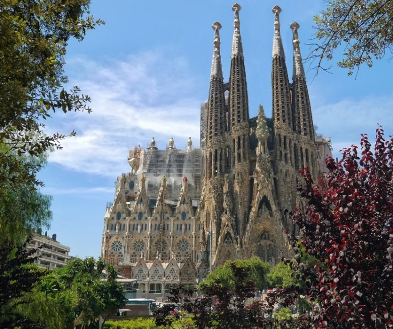 Sagrada Familia – dílo Antonia Gaudího v Barceloně
