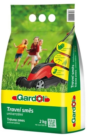 Balík travní směsi Gardol na zahradu s dětmi.